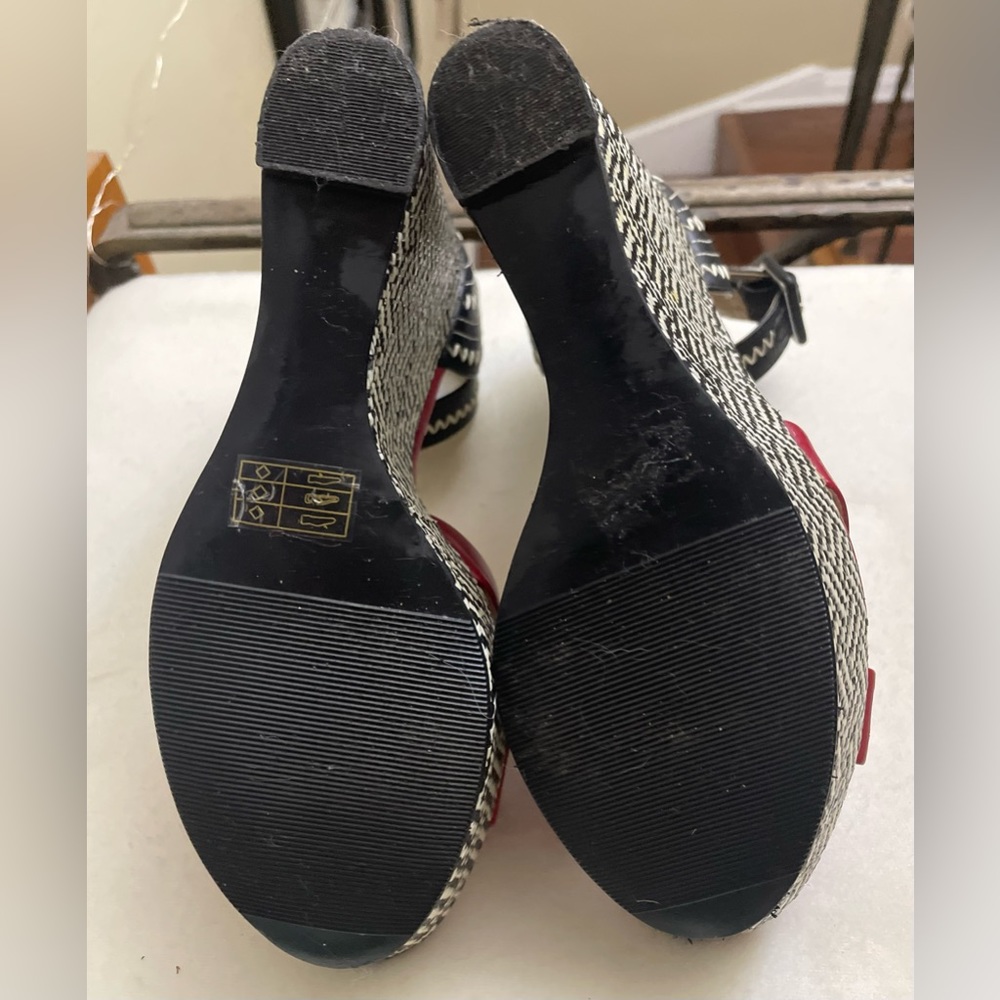 Just Fab Unique Wedge Ankle Sandal S 7.5 M - Picture 7 of 7